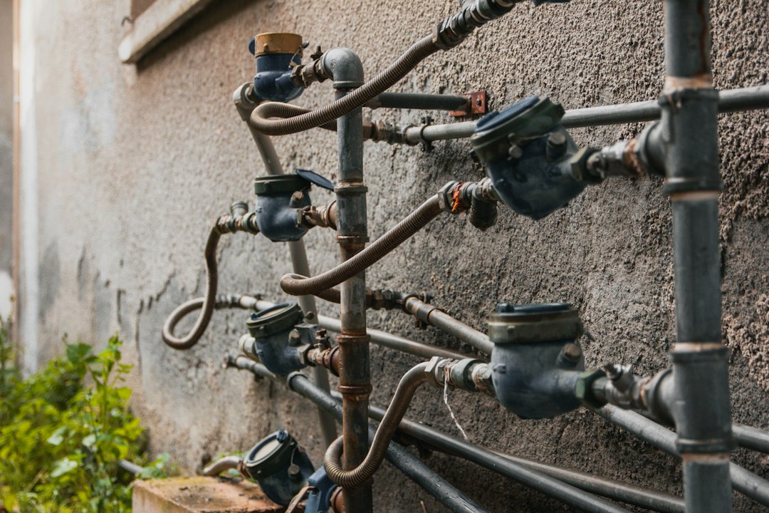 Contadores de agua de una comunidad de vecinos